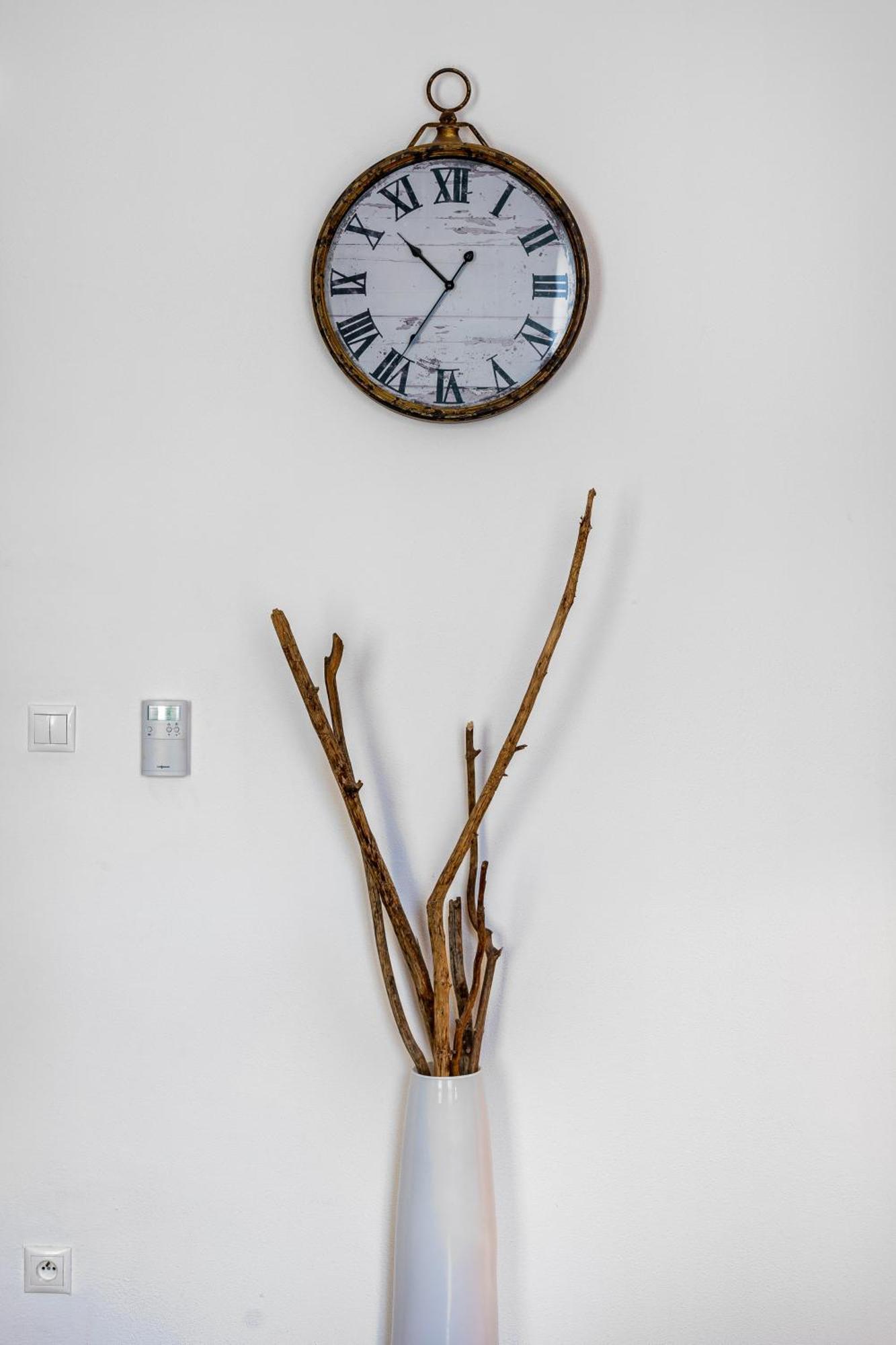 Skackava - Beautiful New Apartment In Direct Centrum, 24H Self Check-In Banská Bystrica Exterior photo