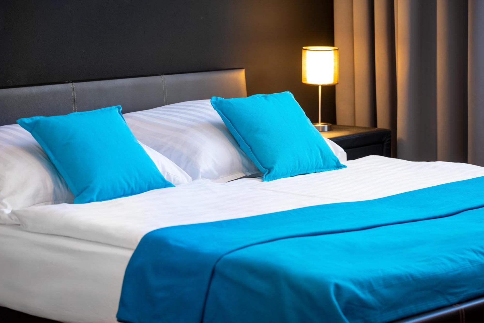 Skackava - Beautiful New Apartment In Direct Centrum, 24H Self Check-In Banská Bystrica Exterior photo